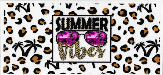 Leopard print pattern with sunglasses and 'Summer Vibes' text on a white background